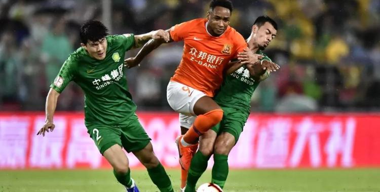 关于武汉卓尔客场惨败，迫切需要调整状态的信息