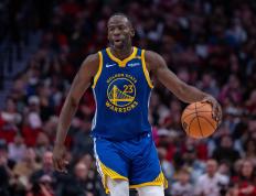 雄鹿绝杀时刻，鹈鹕点燃赛场，威少迎来胜利！