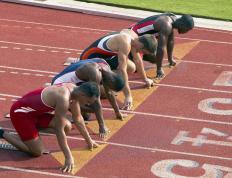  斯瓦泰克赛点兑现，洛杉矶湖人淘汰金州勇士晋级四强，主帅激动落泪